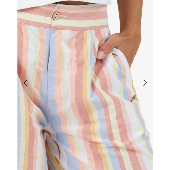 NWT Roxy South Pacific Cropped Pants - Picture 2 of 11
